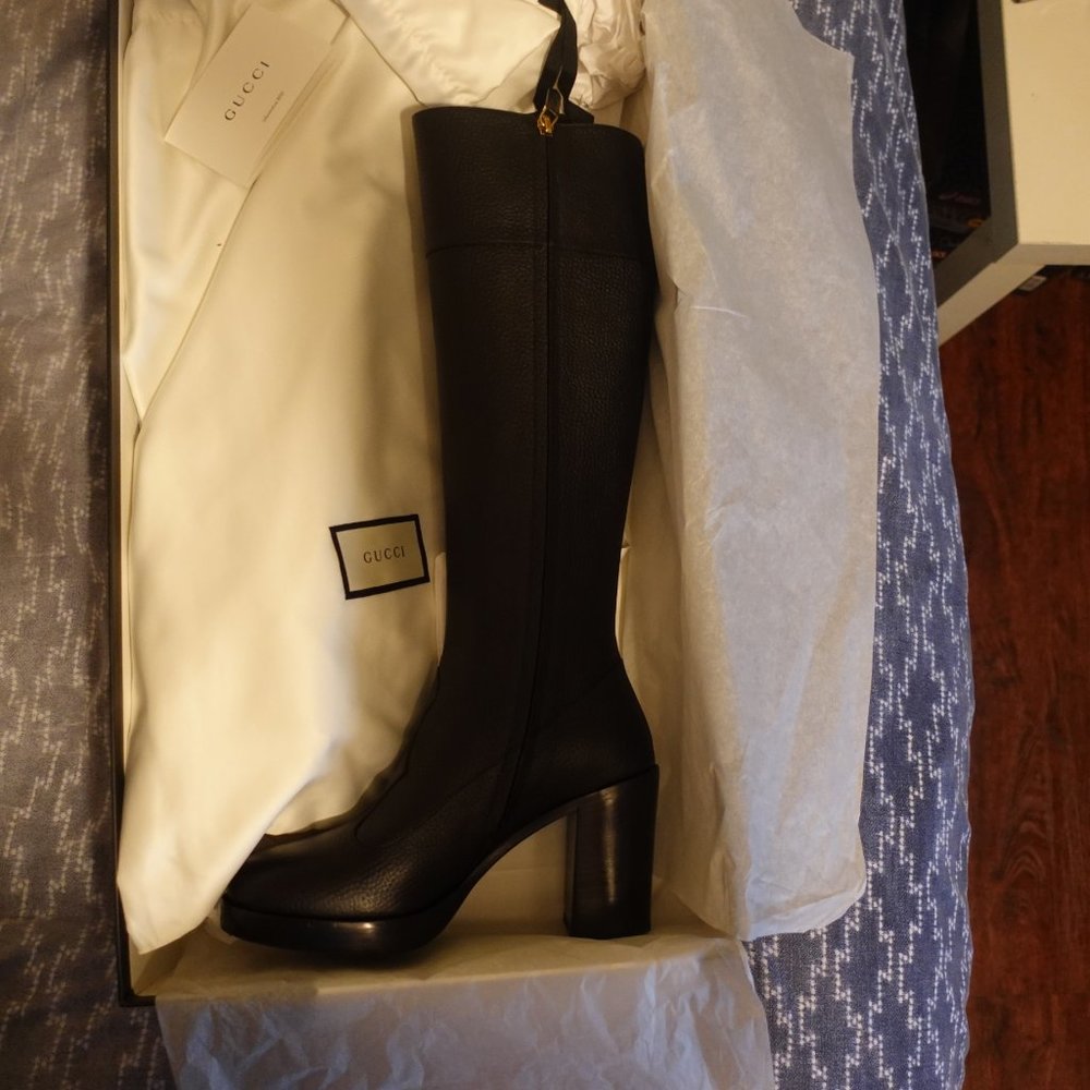 Gucci Interlocking G knee-high boots - Picture 3 of 13